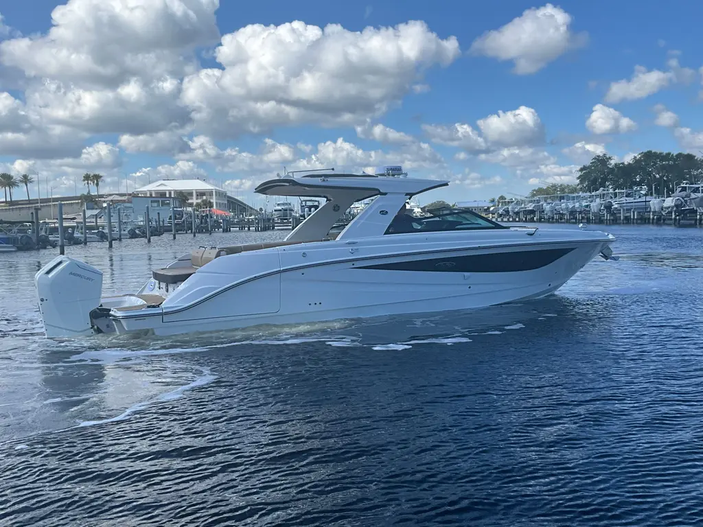 2026 Sea Ray SLX 400 Outboard Yacht For Sale in Jacksonville Beach FL 2026 Sea Ray SLX 400 Outboard Yacht For Sale in Jacksonville Beach FL
