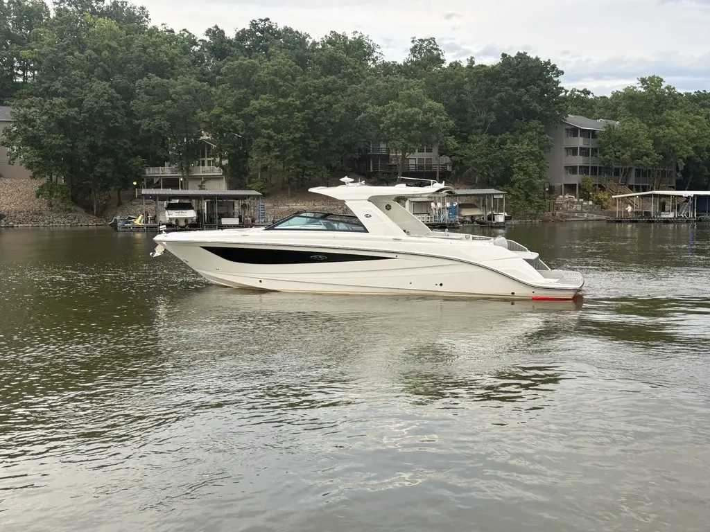 2026 Sea Ray SLX 400 Yacht For Sale in Lake Ozark MO 2026 Sea Ray SLX 400 Yacht For Sale in Lake Ozark MO