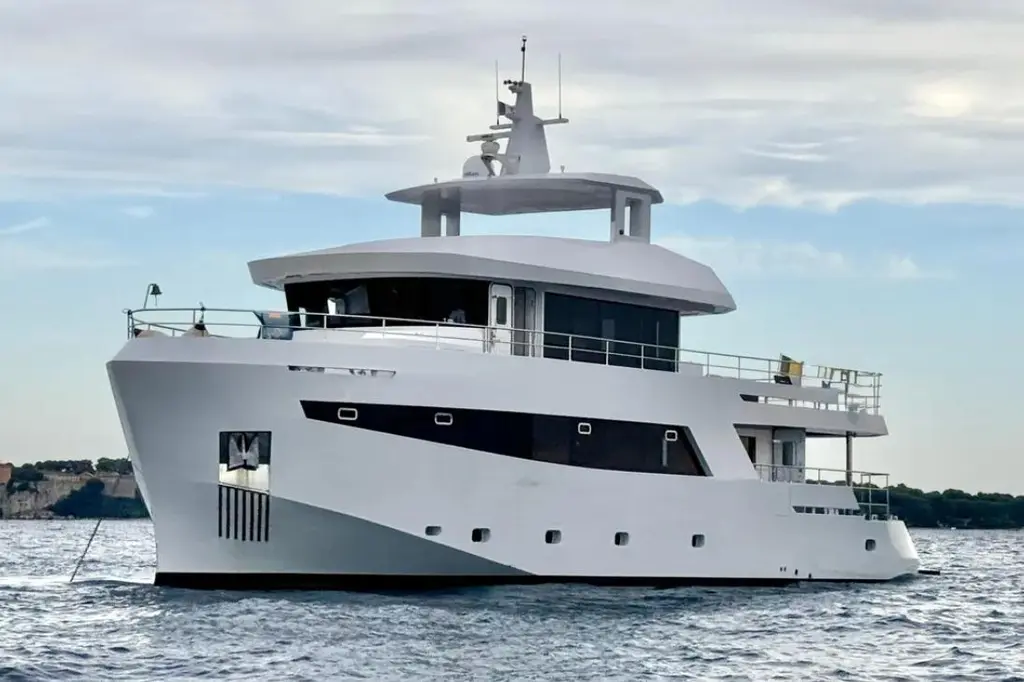  2024 Explorer ICE Yacht For Sale in Saint-Tropez 83