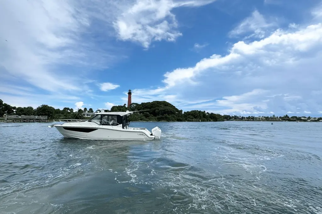 2026 Boston Whaler 365 Conquest Yacht For Sale in Jupiter FL 2026 Boston Whaler 365 Conquest Yacht For Sale in Jupiter FL