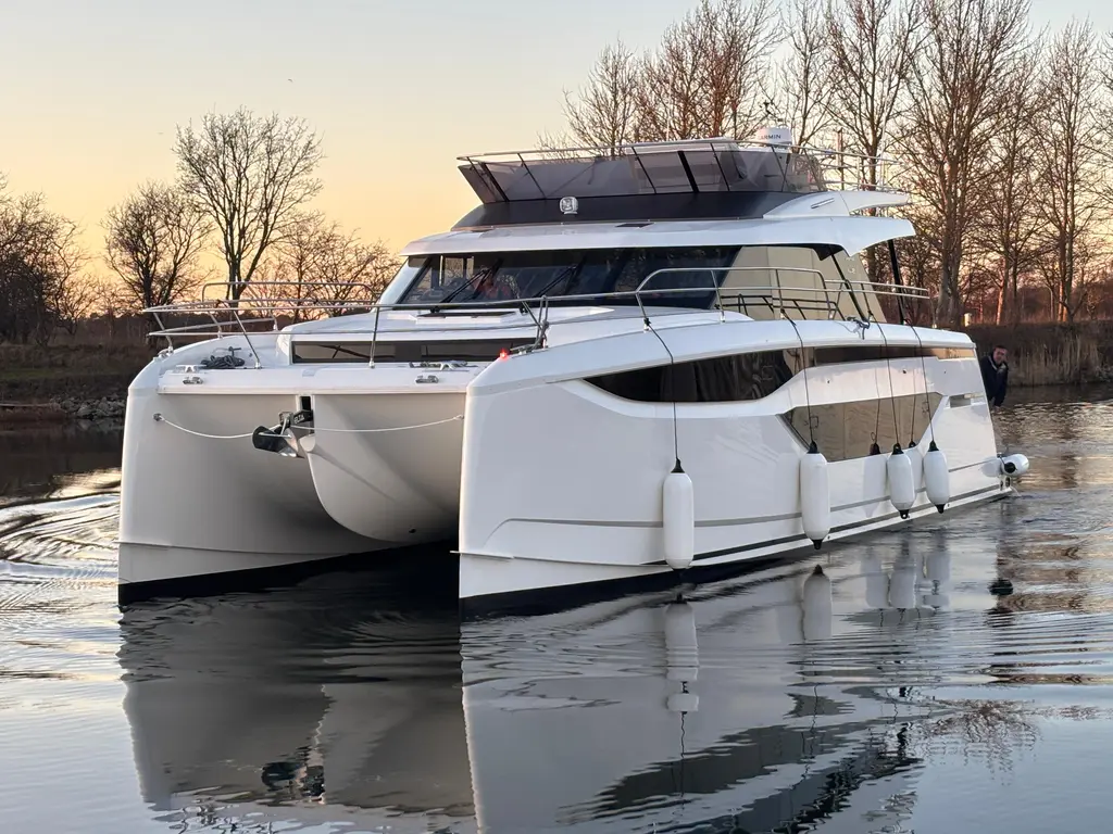 2025 Prestige M48 Yacht For Sale in Copenhagen 2025 Prestige M48 Yacht For Sale in Copenhagen