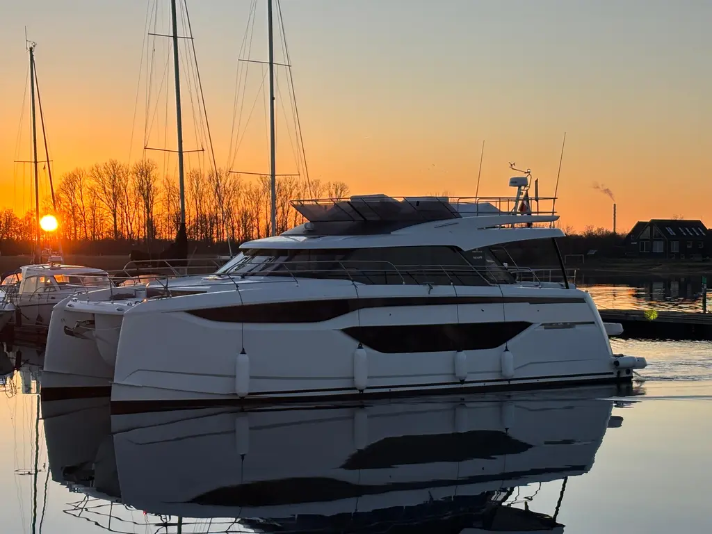 2025 Prestige M48 Yacht For Sale in Copenhagen 2025 Prestige M48 Yacht For Sale in Copenhagen