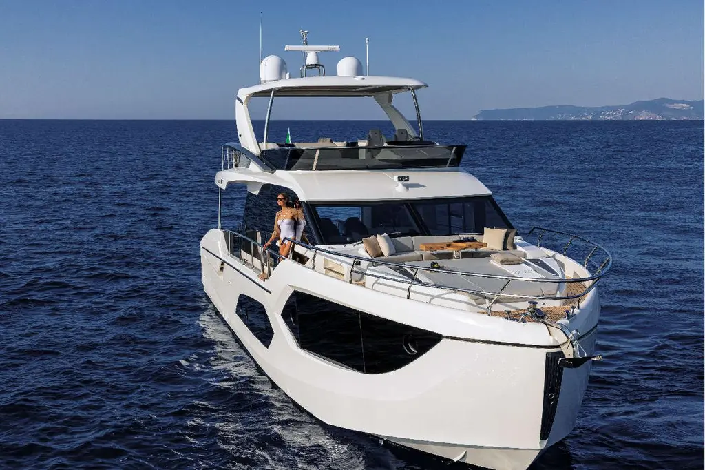 2026 Absolute Yachts 60 Fly Yacht For Sale in Southampton E19 2026 Absolute Yachts 60 Fly Yacht For Sale in Southampton E19
