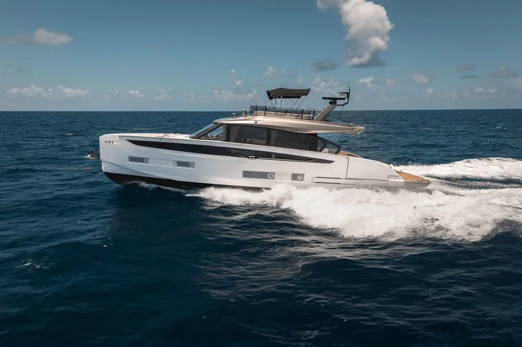 2025 azimut seadeck 6 pompano beach florida for sale