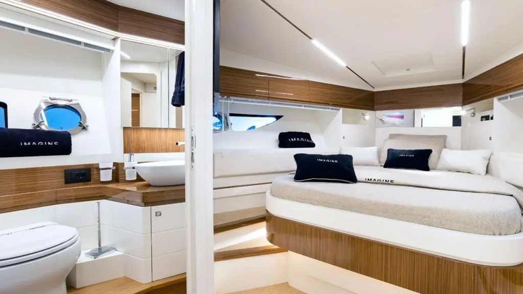 2026 Rizzardi In Five Yacht For Sale in Miami FL 2026 Rizzardi In Five Yacht For Sale in Miami FL