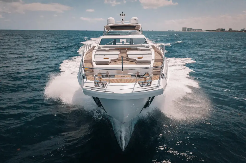2025 Azimut Grande 32M Yacht For Sale in Pompano Beach FL 2025 Azimut Grande 32M Yacht For Sale in Pompano Beach FL