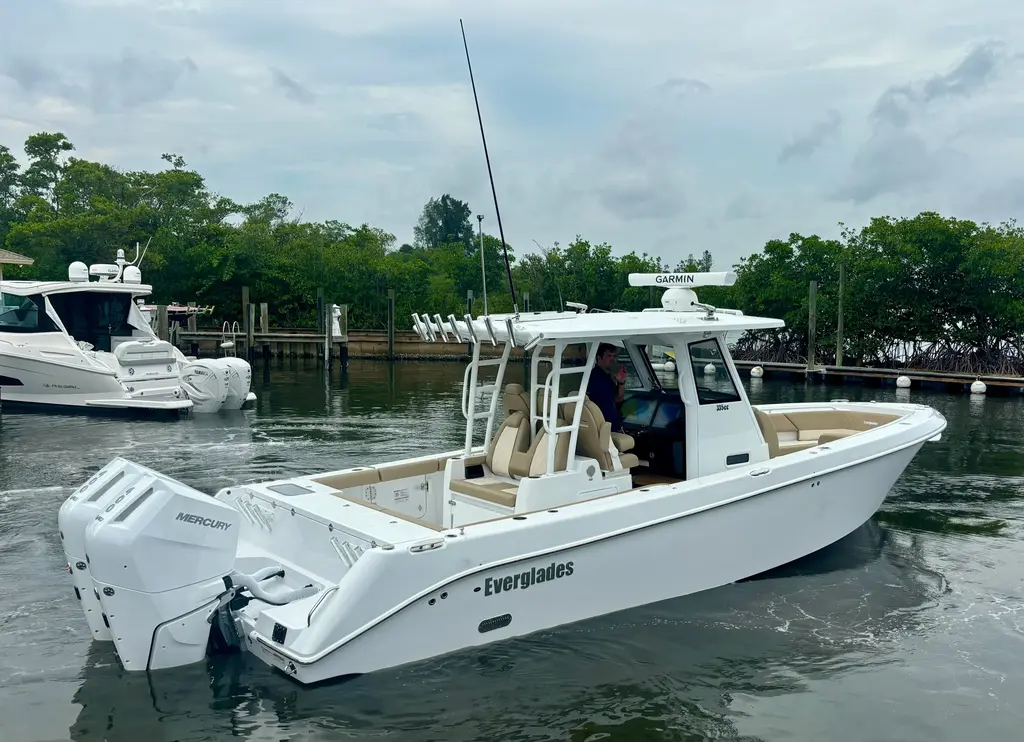 2025 Everglades 335 Center Console Yacht For Sale in Jensen Beach FL 2025 Everglades 335 Center Console Yacht For Sale in Jensen Beach FL