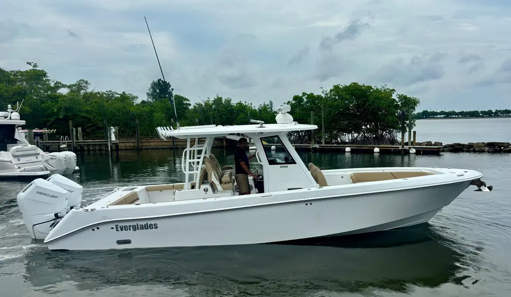 2025 everglades 335 center console jensen beach florida for sale