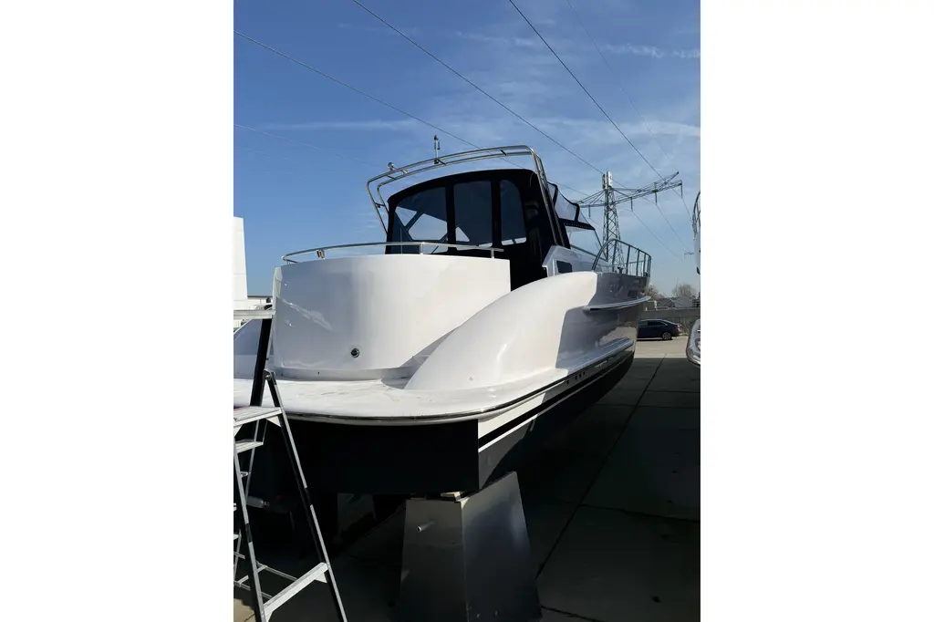 2026 1450 Cruiser Yacht For Sale in Waalwijk 2026 1450 Cruiser Yacht For Sale in Waalwijk