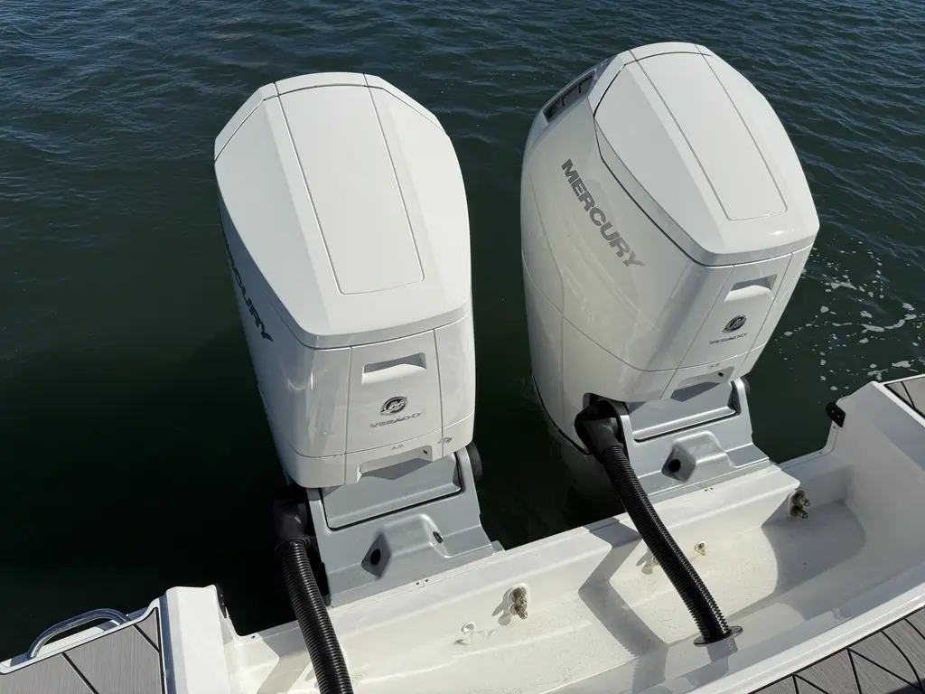 2026 Sea Ray SLX 400 Outboard Yacht For Sale in Wrightsville Beach NC 2026 Sea Ray SLX 400 Outboard Yacht For Sale in Wrightsville Beach NC