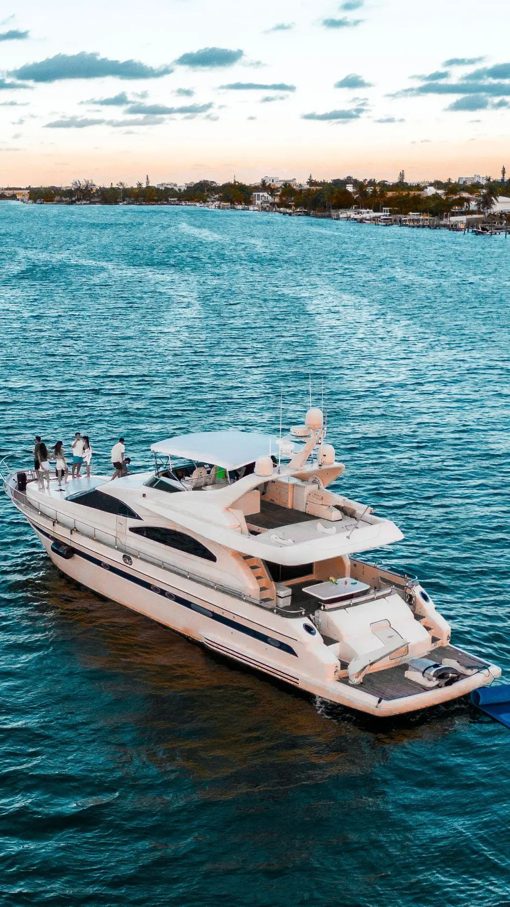 1998 Astondoa 72 GLX Extended Platform Yacht For Sale in Miami FL 1998 Astondoa 72 GLX Extended Platform Yacht For Sale in Miami FL
