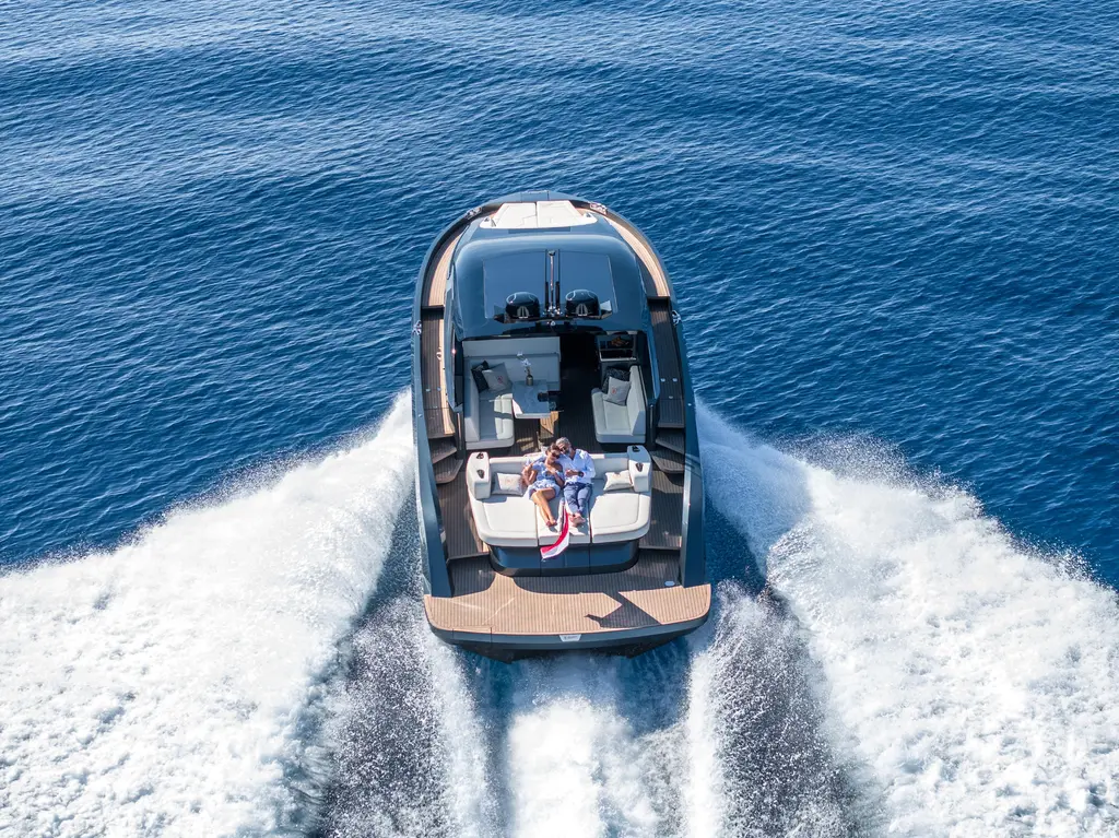  2027  Azur 45HT Yacht For Sale in Heesbeen 