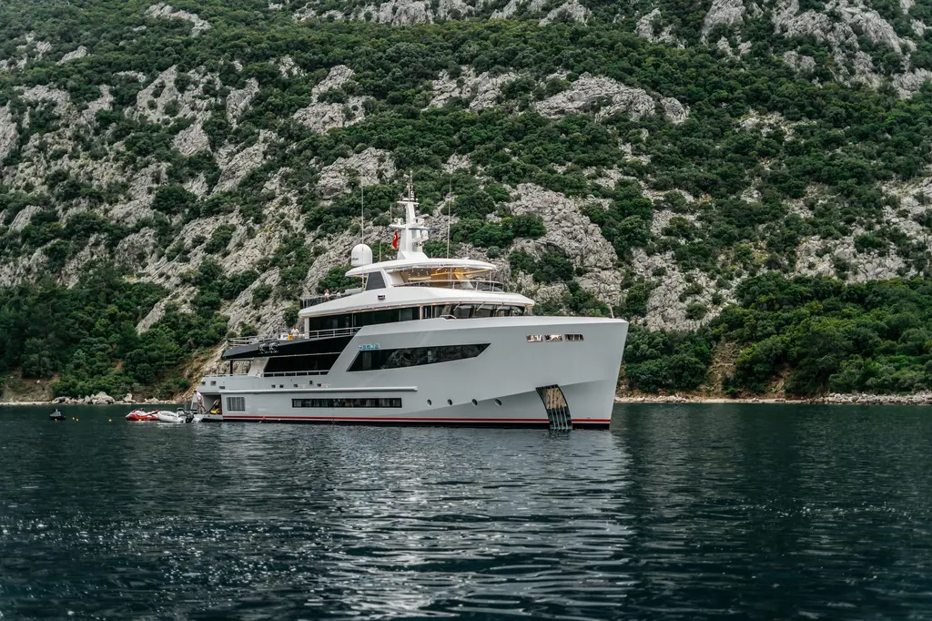 Bering 145 Explorer Yacht 2028 Bering 145 Yacht For Sale in Antalya Bering 145 Explorer Yacht 2028 Bering 145 Yacht For Sale in Antalya