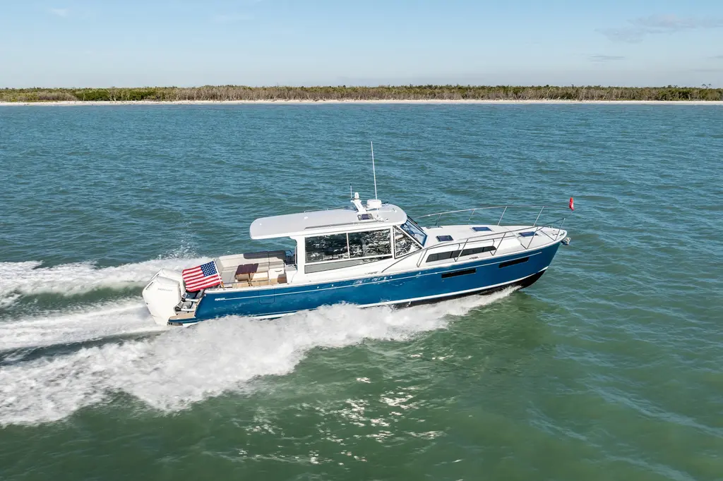 2026 MJM Yachts 47 R Yacht For Sale in Simpson Bay 2026 MJM Yachts 47 R Yacht For Sale in Simpson Bay