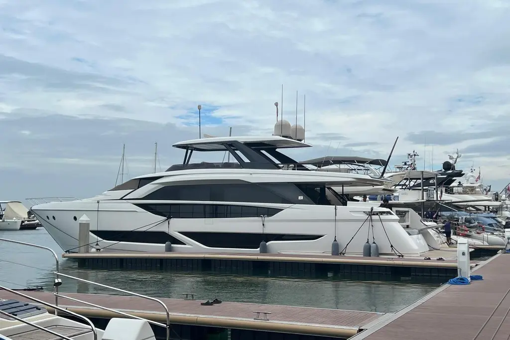 2023 Ferretti Yachts 860 Yacht For Sale in Phuket 2023 Ferretti Yachts 860 Yacht For Sale in Phuket