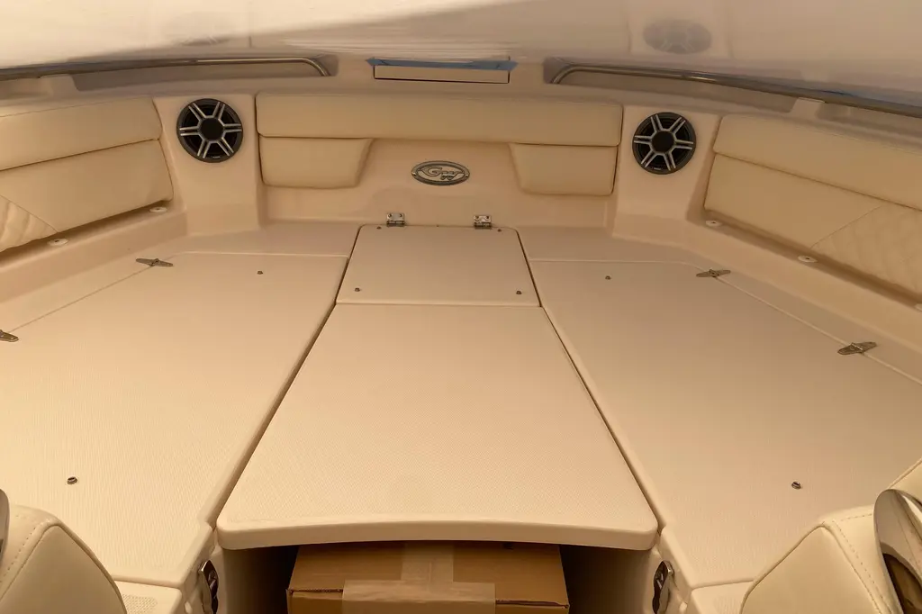 2026 Grady-White Freedom 325 Yacht For Sale in Pompano Beach FL 2026 Grady-White Freedom 325 Yacht For Sale in Pompano Beach FL