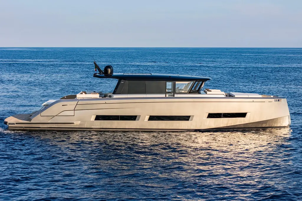 2027 pardo yachts gt75 muskegon michigan for sale