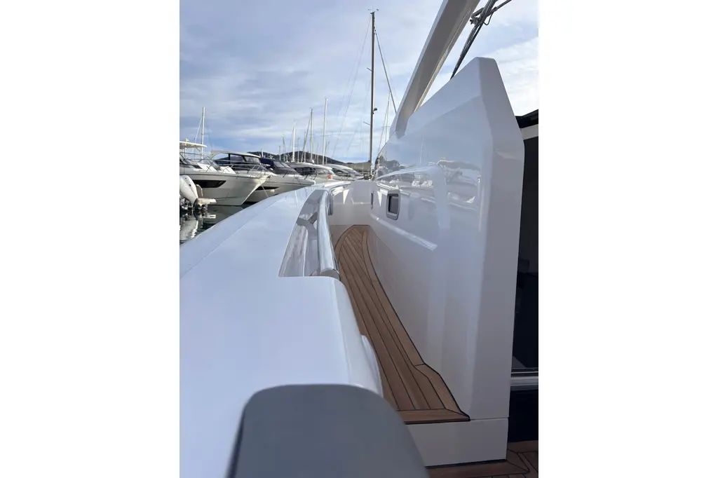 2026 Pirelli 35 Yacht For Sale in Mandelieu-la-Napoule 2026 Pirelli 35 Yacht For Sale in Mandelieu-la-Napoule