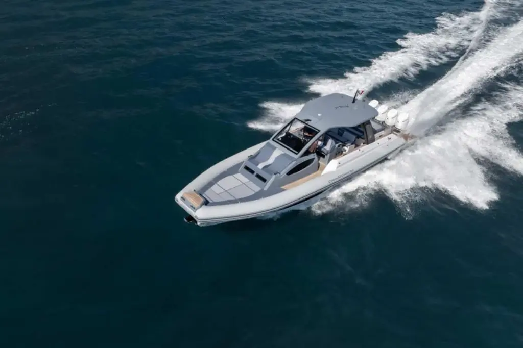 2026 CAYMAN 50 HARDTOP Yacht For Sale in Miami FL 2026 CAYMAN 50 HARDTOP Yacht For Sale in Miami FL