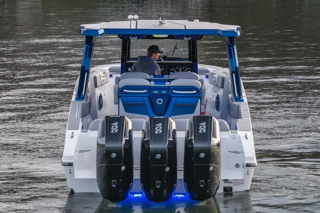  2026 Fountain 38 SCX Yacht For Sale in Lake Ozark MO