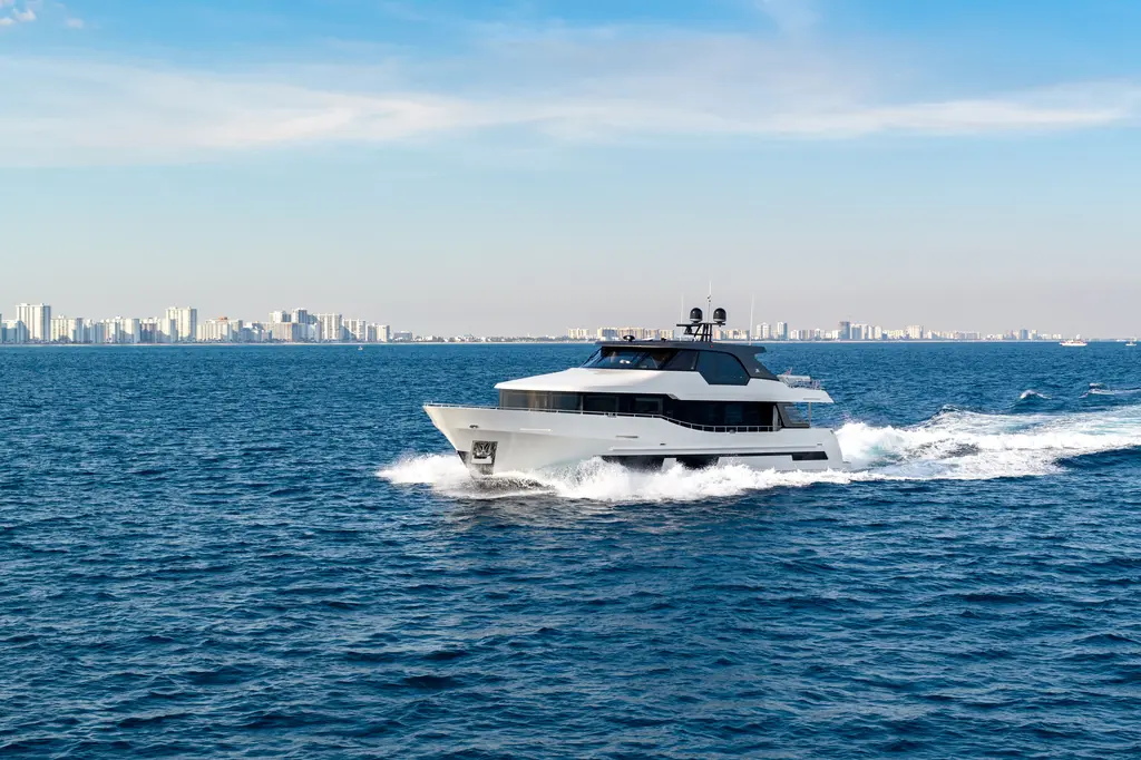  2026 Ocean Alexander 28L Yacht For Sale in Pompano Beach FL