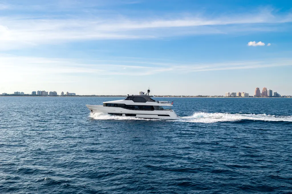  2026 Ocean Alexander 28L Yacht For Sale in Pompano Beach FL