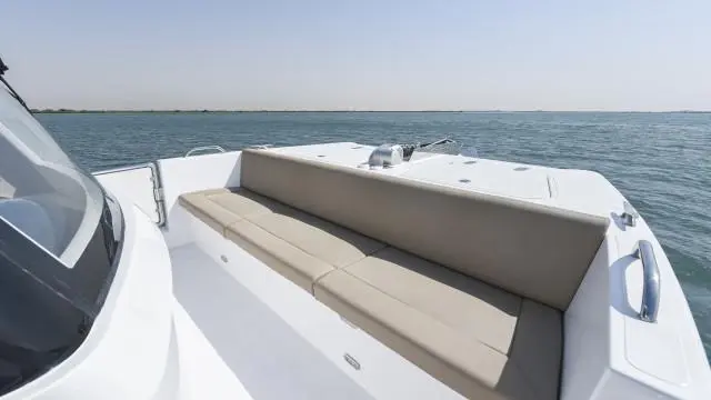 SILVERCAT 34LUX 2026 34LUX Yacht For Sale in Newport Beach CA SILVERCAT 34LUX 2026 34LUX Yacht For Sale in Newport Beach CA