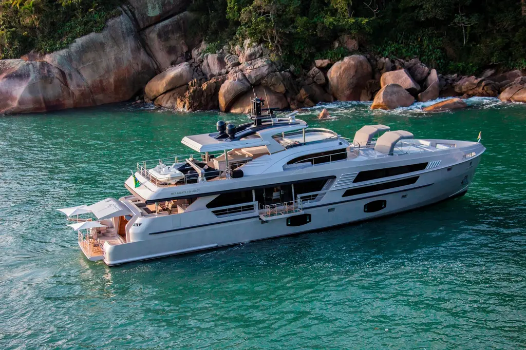 2027 MCP 106 LE Yacht For Sale in Guaruj? 2027 MCP 106 LE Yacht For Sale in Guaruj?