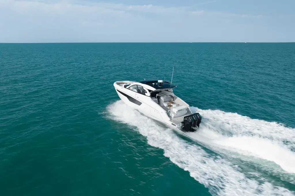 2026 Cruisers Yachts 50 GLS Yacht For Sale in Pompano Beach FL 2026 Cruisers Yachts 50 GLS Yacht For Sale in Pompano Beach FL