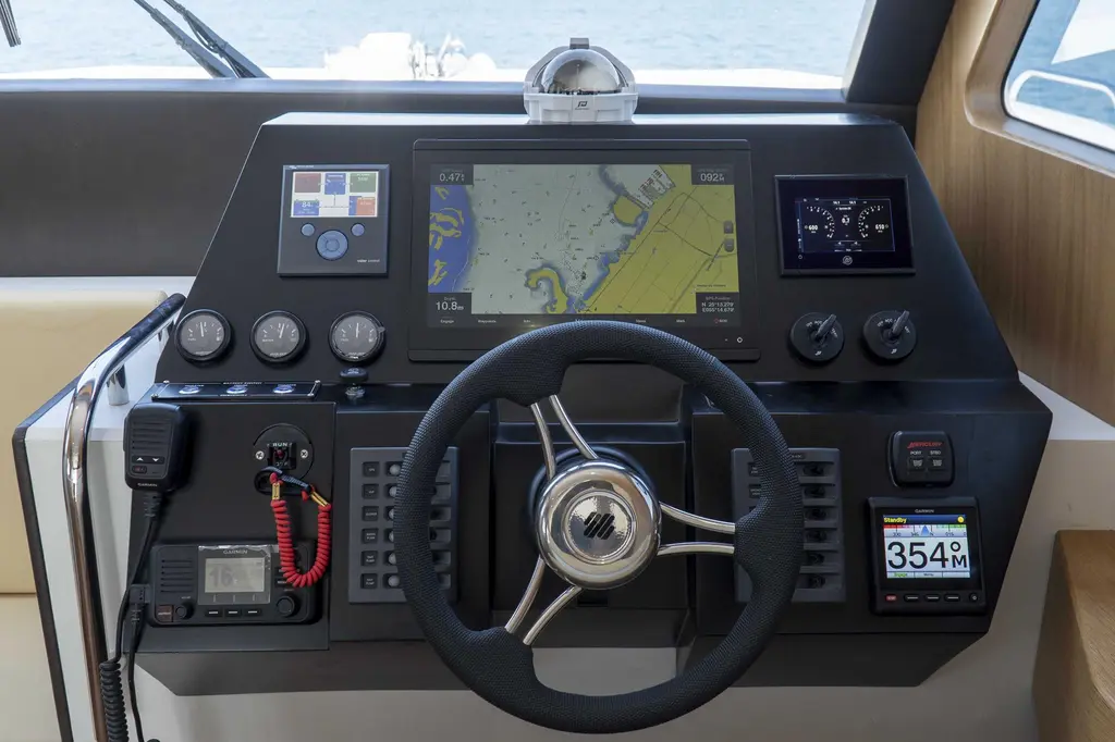 #3 SILVERCAT 40LUX 2026 40 LUX Yacht For Sale in Richmond BC #3 SILVERCAT 40LUX 2026 40 LUX Yacht For Sale in Richmond BC
