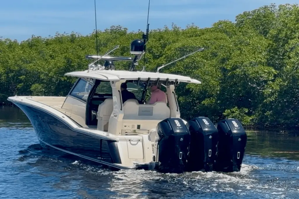 2025 Scout 425 LXF Yacht For Sale in Marathon FL 2025 Scout 425 LXF Yacht For Sale in Marathon FL