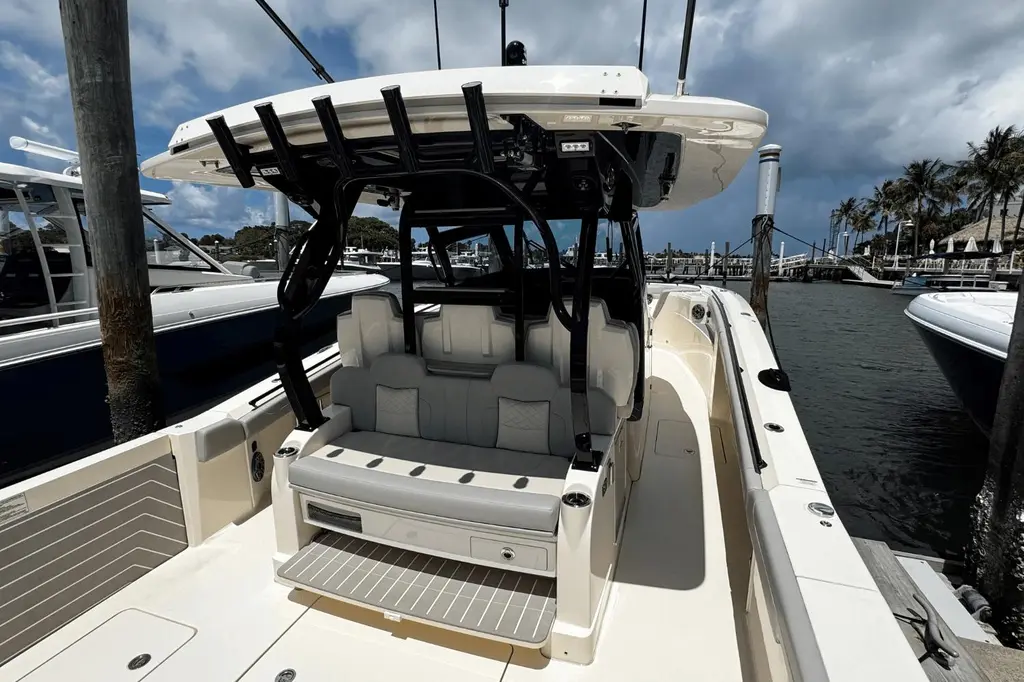 2025 Scout 400 LXF Yacht For Sale in Jupiter FL 2025 Scout 400 LXF Yacht For Sale in Jupiter FL