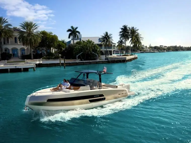 2026 Invictus GT370S Yacht For Sale in Beaulieu-sur-Mer 06 2026 Invictus GT370S Yacht For Sale in Beaulieu-sur-Mer 06