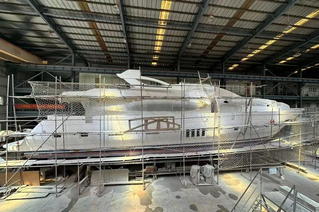 Opportunity 2026 100 Yacht For Sale in Zhuhai Opportunity 2026 100 Yacht For Sale in Zhuhai