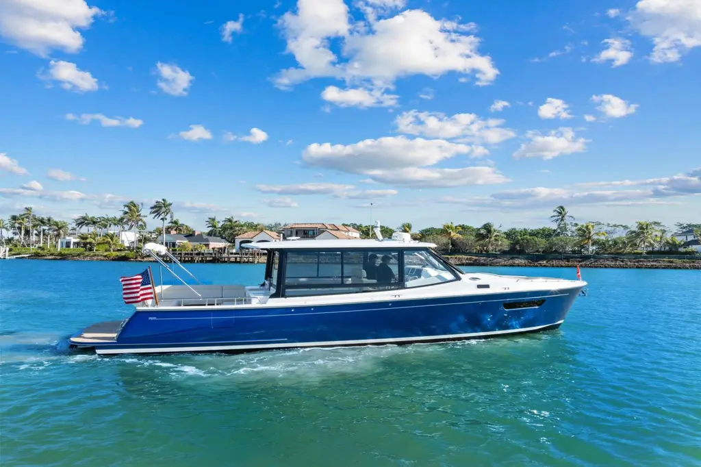 2025 MJM Yachts 4 Yacht For Sale in Naples FL 2025 MJM Yachts 4 Yacht For Sale in Naples FL