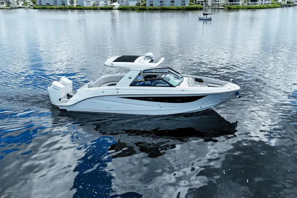 2025 Sea Ray SLX 400 Outboard Yacht For Sale in Naples FL 2025 Sea Ray SLX 400 Outboard Yacht For Sale in Naples FL