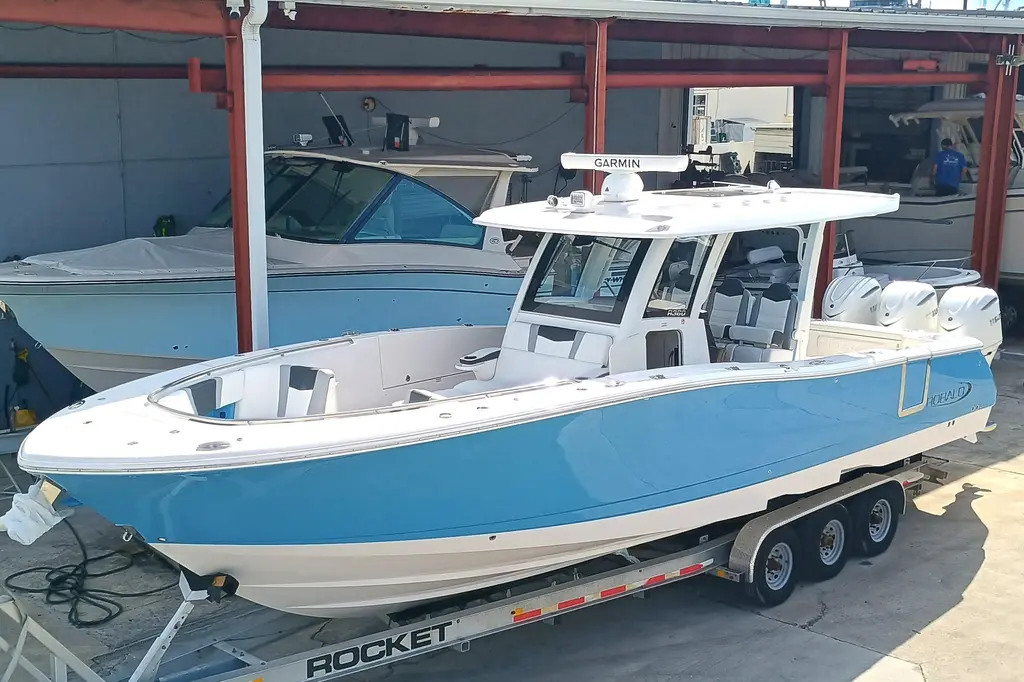 360-105 2026 Robalo R360 Center Console Yacht For Sale in Riviera Beach FL 360-105 2026 Robalo R360 Center Console Yacht For Sale in Riviera Beach FL