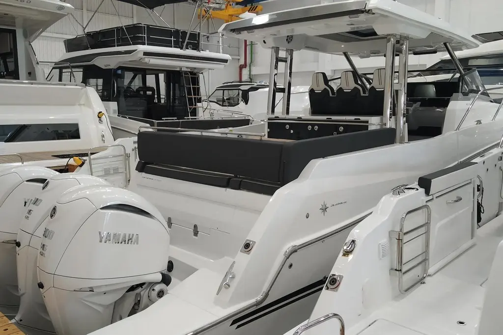 2023 Jeanneau Cap Camarat 12.5 WA Yacht For Sale in Empuriabrava ES-GI 2023 Jeanneau Cap Camarat 12.5 WA Yacht For Sale in Empuriabrava ES-GI