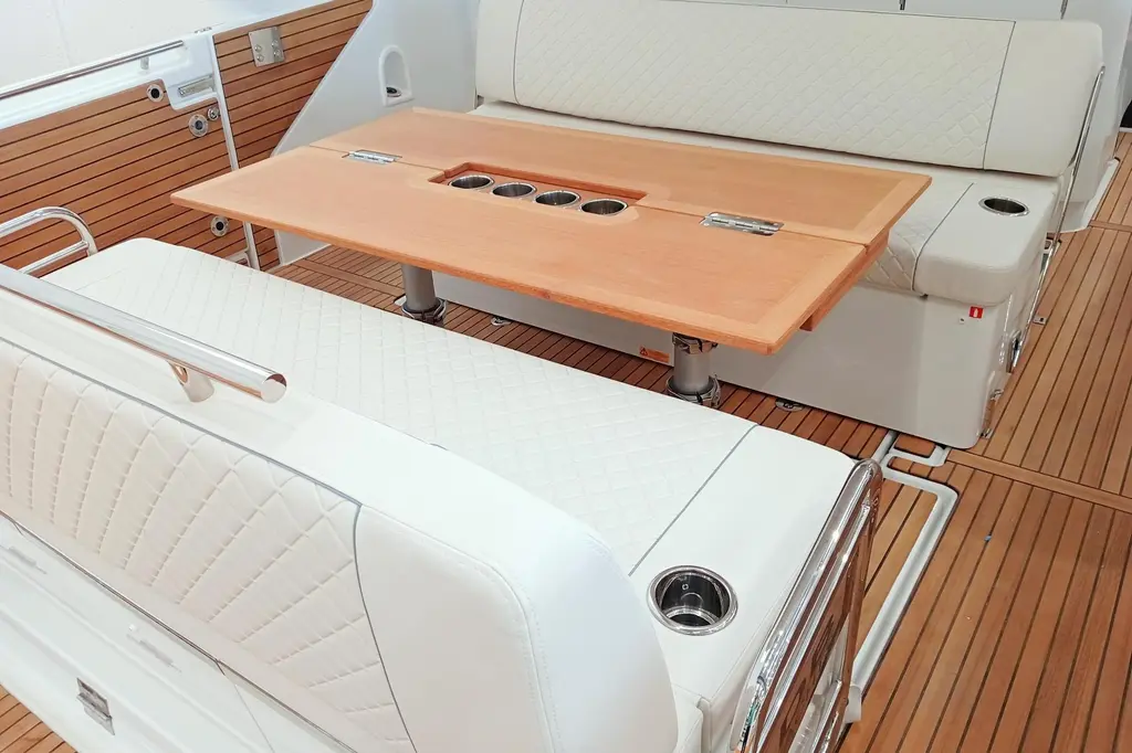 2025 Jeanneau DB/37 IB Yacht For Sale in Empuriabrava ES-GI 2025 Jeanneau DB/37 IB Yacht For Sale in Empuriabrava ES-GI