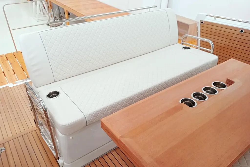 2025 Jeanneau DB/37 IB Yacht For Sale in Empuriabrava ES-GI 2025 Jeanneau DB/37 IB Yacht For Sale in Empuriabrava ES-GI