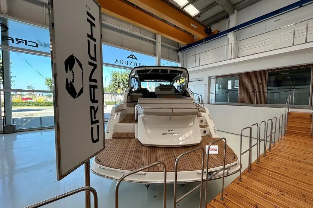 2025 Cranchi M44HT Yacht For Sale in Empuriabrava ES-GI 2025 Cranchi M44HT Yacht For Sale in Empuriabrava ES-GI