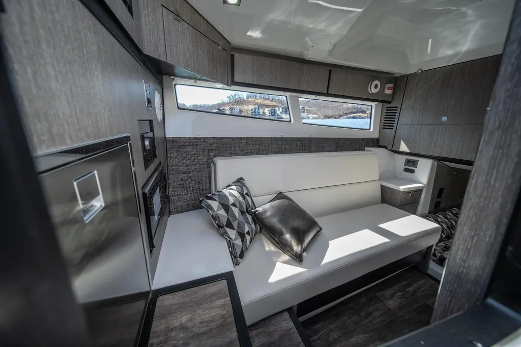 2026 Monterey 378SS Super Sport Yacht For Sale in Lake Ozark MO 2026 Monterey 378SS Super Sport Yacht For Sale in Lake Ozark MO