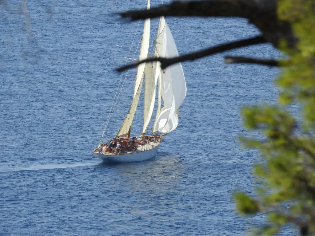 ARMIDE 1938 Custom By Classic Works Yacht For Sale in Sanary Sur Mer ARMIDE 1938 Custom By Classic Works Yacht For Sale in Sanary Sur Mer