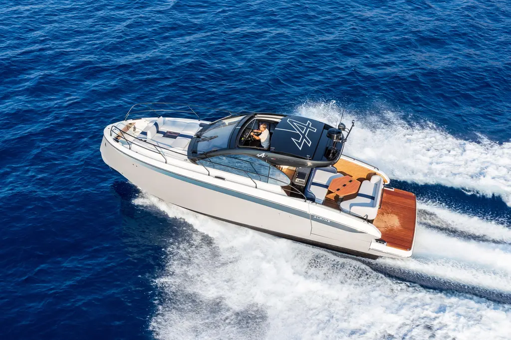 2026 Beneteau Gran Turismo 40 Yacht For Sale in New Rochelle NY 2026 Beneteau Gran Turismo 40 Yacht For Sale in New Rochelle NY
