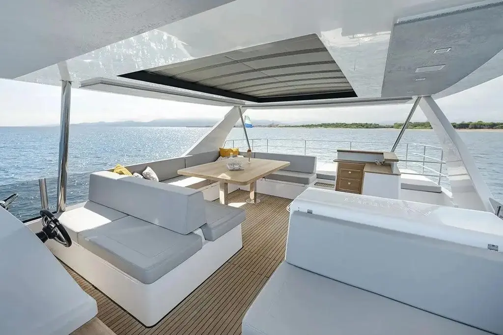 2026 Aventura 56 MY Yacht For Sale in La Rochelle 17 2026 Aventura 56 MY Yacht For Sale in La Rochelle 17