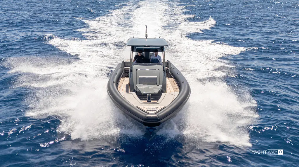NEW 2025 Skipper 38 Twin Mercury 400 - Sunbed Ed 2025 38NC Yacht For Sale in Sag Harbor NY NEW 2025 Skipper 38 Twin Mercury 400 - Sunbed Ed 2025 38NC Yacht For Sale in Sag Harbor NY