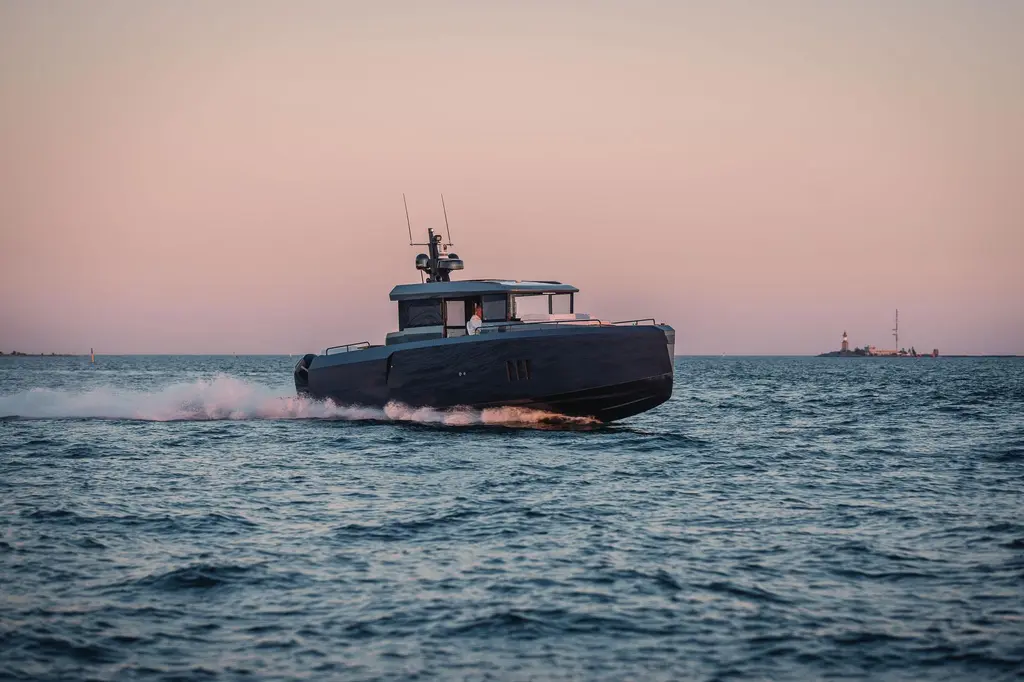 2026 XO Boats EXPLR 44 Yacht For Sale in Bucharest 2026 XO Boats EXPLR 44 Yacht For Sale in Bucharest