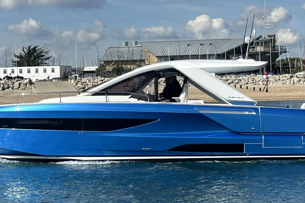 2025 Jeanneau DB/37 IB Yacht For Sale in Chichester E42 2025 Jeanneau DB/37 IB Yacht For Sale in Chichester E42