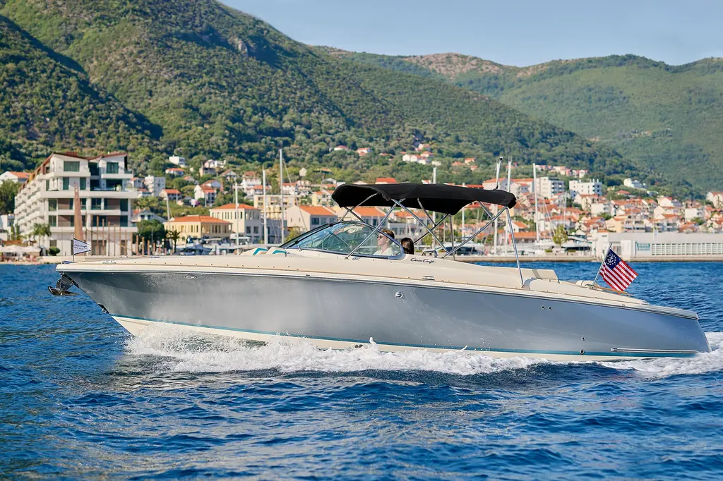 2025 Chris-Craft Launch 31 GT Yacht For Sale in Tivat 2025 Chris-Craft Launch 31 GT Yacht For Sale in Tivat