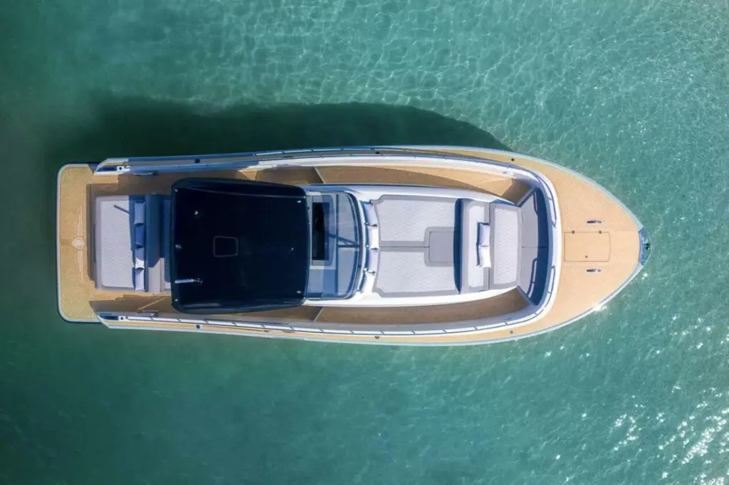 2027 Canados Gladiator 431 Walk-around Yacht For Sale in Miami FL 2027 Canados Gladiator 431 Walk-around Yacht For Sale in Miami FL